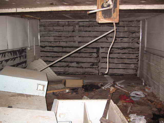Lake Drive-In - 2006 Photo